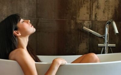 Gorgeous in the Bath Gorgeous in the Bath