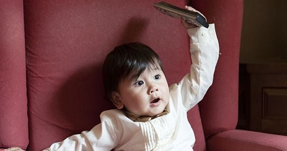 More Experts Discuss Restricting Screen Time for Children