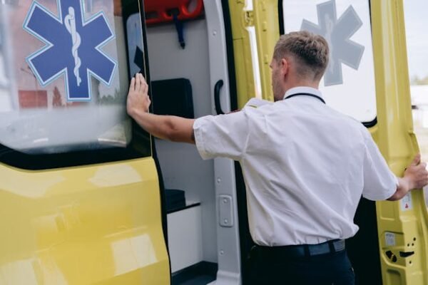 10 Reasons Specialist Mental Health Transport is Crucial for the UK Healthcare System