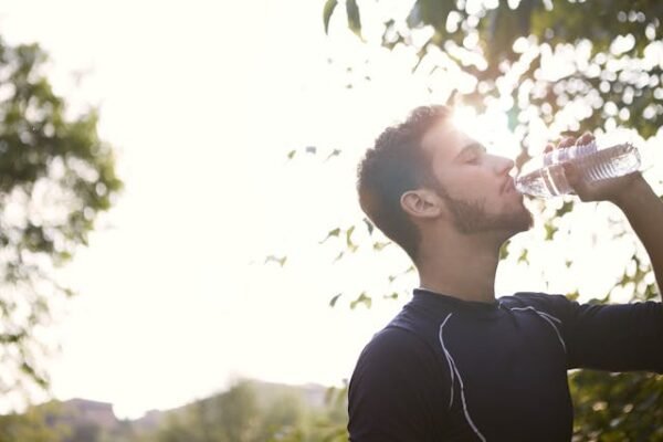 Using Positive Reinforcement to Cultivate Better Hydration Habits