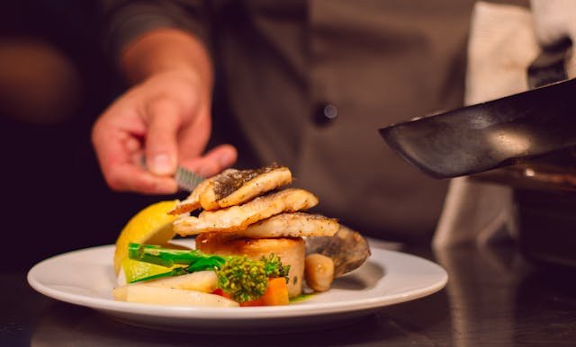 The Definitive Handbook for Engaging a Private Chef for Your Event